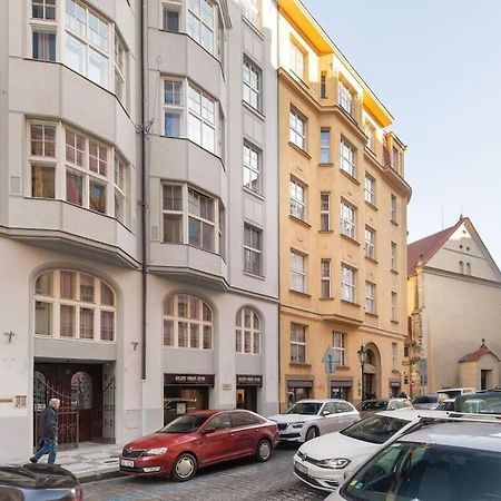 Old Town Square Luxury Apartment Praga Esterno foto